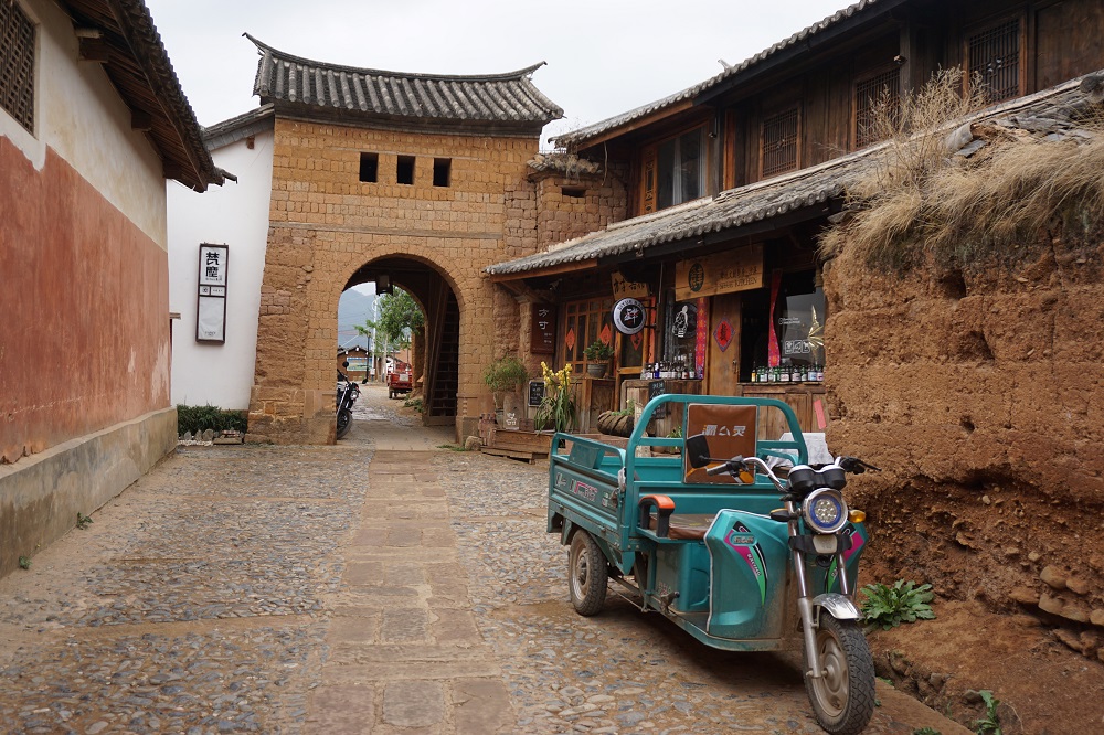 holiday destinations street