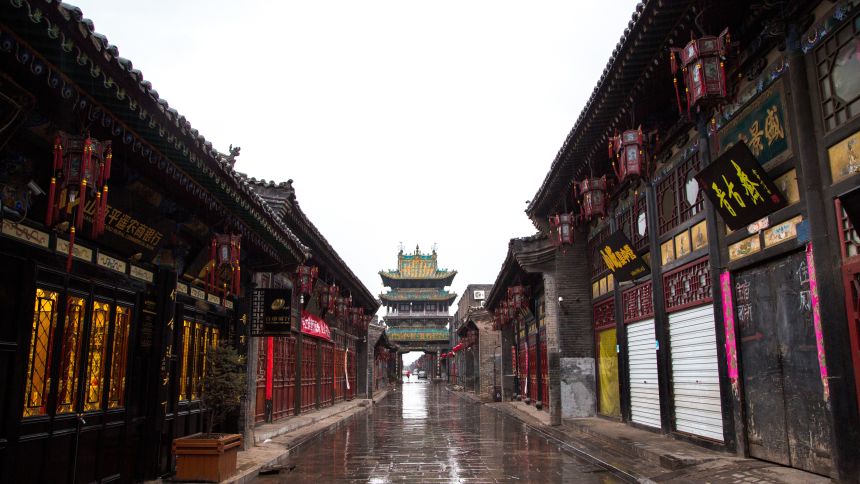 World Holiday Destinations street