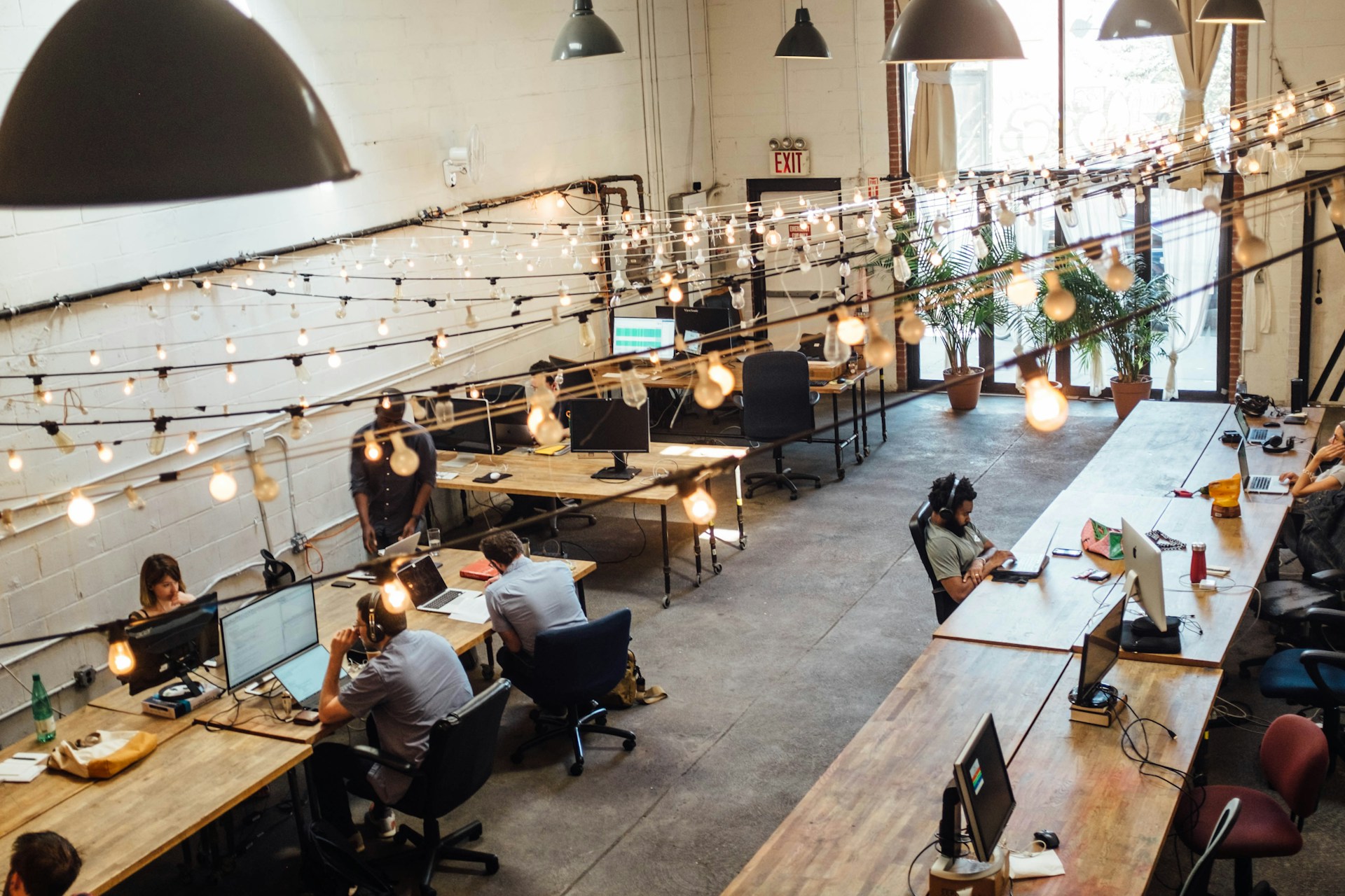Digital Nomad Paradise 2026: Best Holiday Destinations for Remote Workers with Top Co-working Spaces