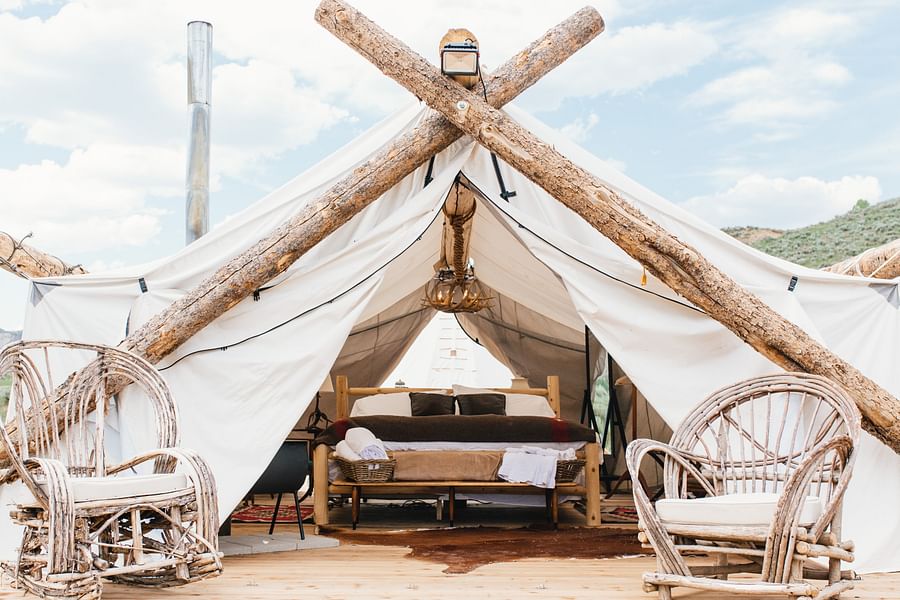 luxury glamping tent alpenglow