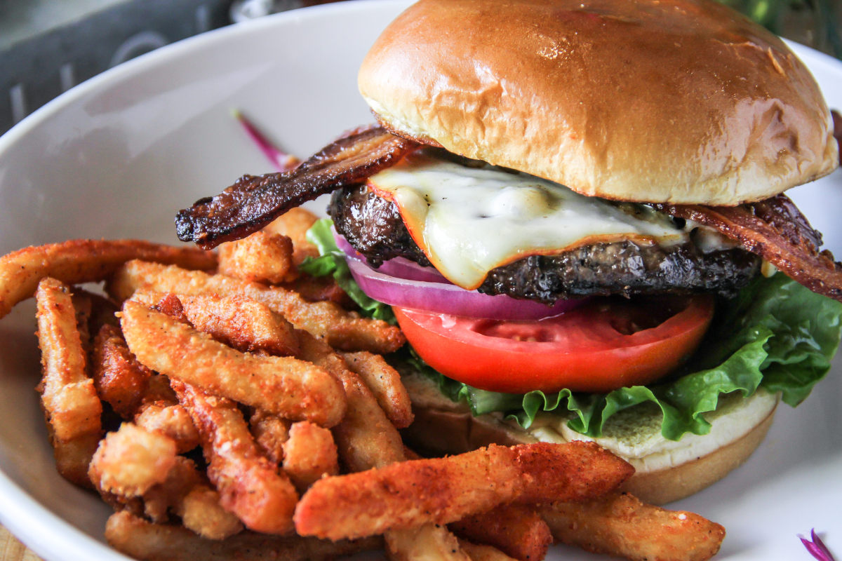 FarmHouse Cafe & Bakery Omaha